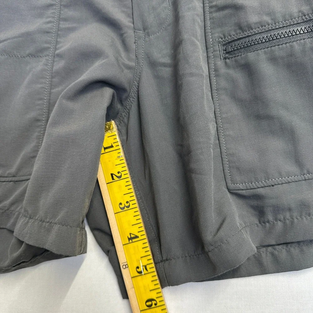 The North Face Flash Dry NF0A3T2L Class V Belted Shorts Gray Men's 33